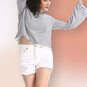 AEROPOSTALE White Denim Distressed‎ Aero Cheeky Shorts Size 0